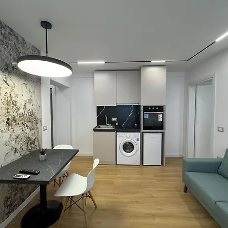 Aura Apartment
